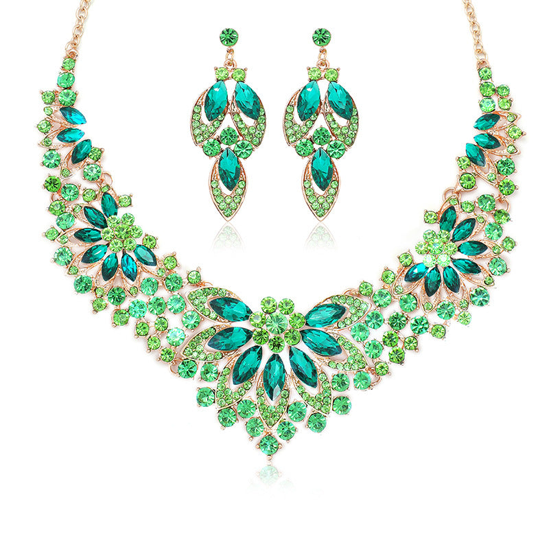 European and American cross-border retro necklace suit women's 2-Piece Set leaves flowers exaggerated luxury jewelry New Bride wedding accessories
