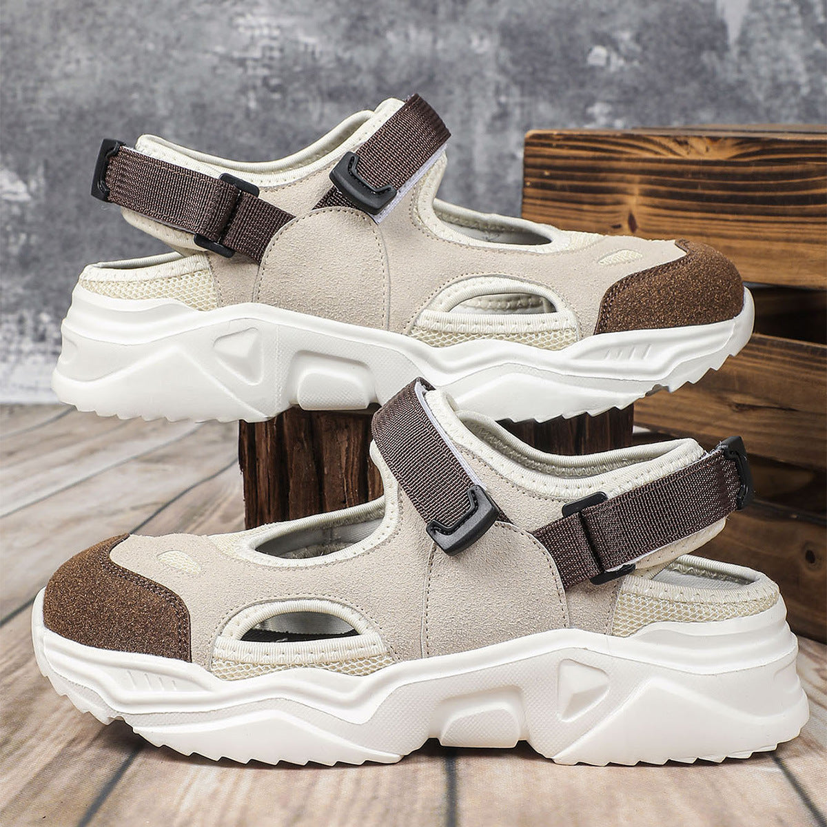 Cross-Border Hot-Selling Amazon Specializes in Large Size Thick-Soled Dad Shoes Sandals for Women 2025 Spring Velcro Casual Sports Shoes