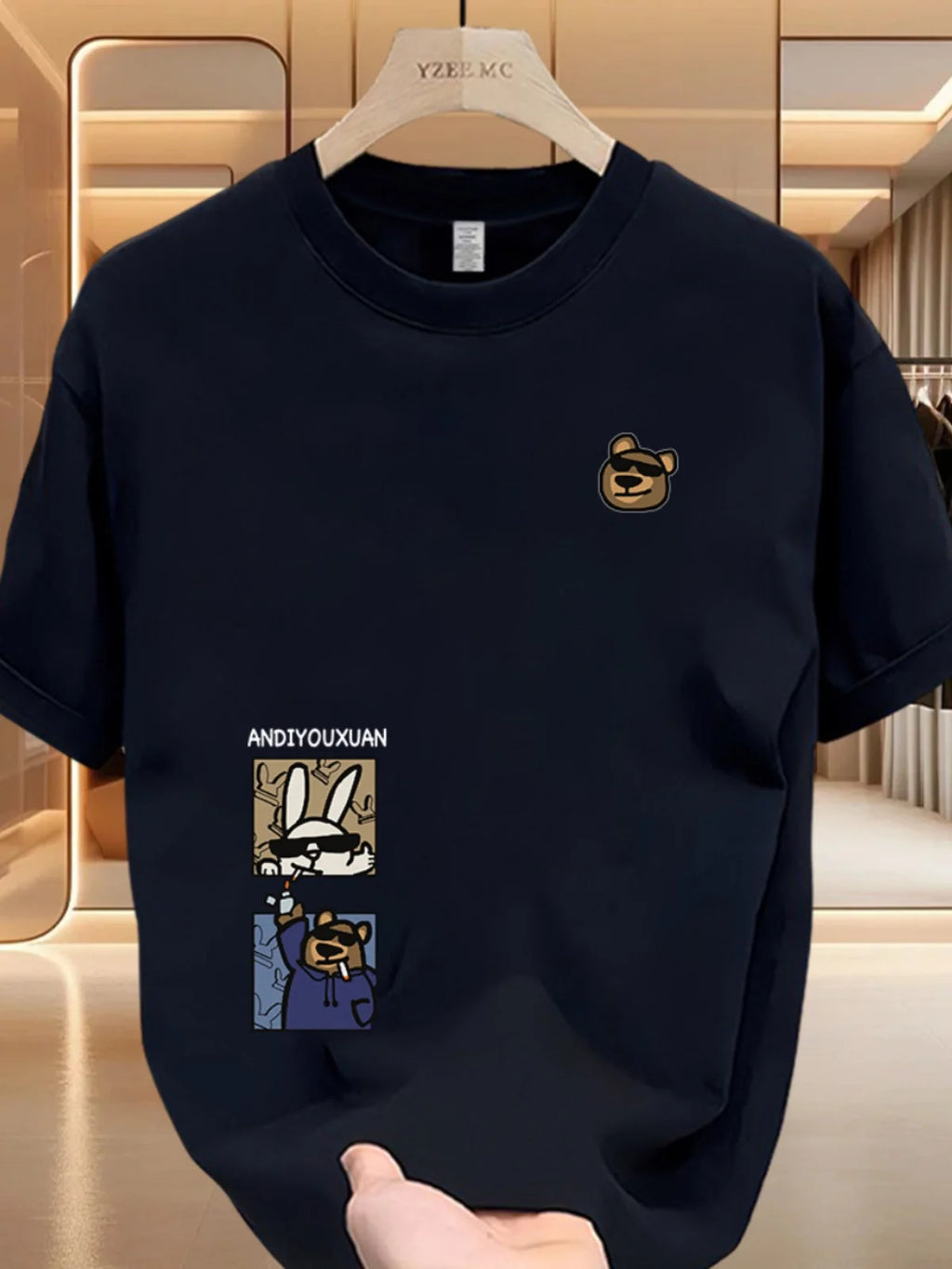 Fashion pattern T-shirt - 100% cotton, simple men's clothing with printed design. Trendy and versatile T-shirt.