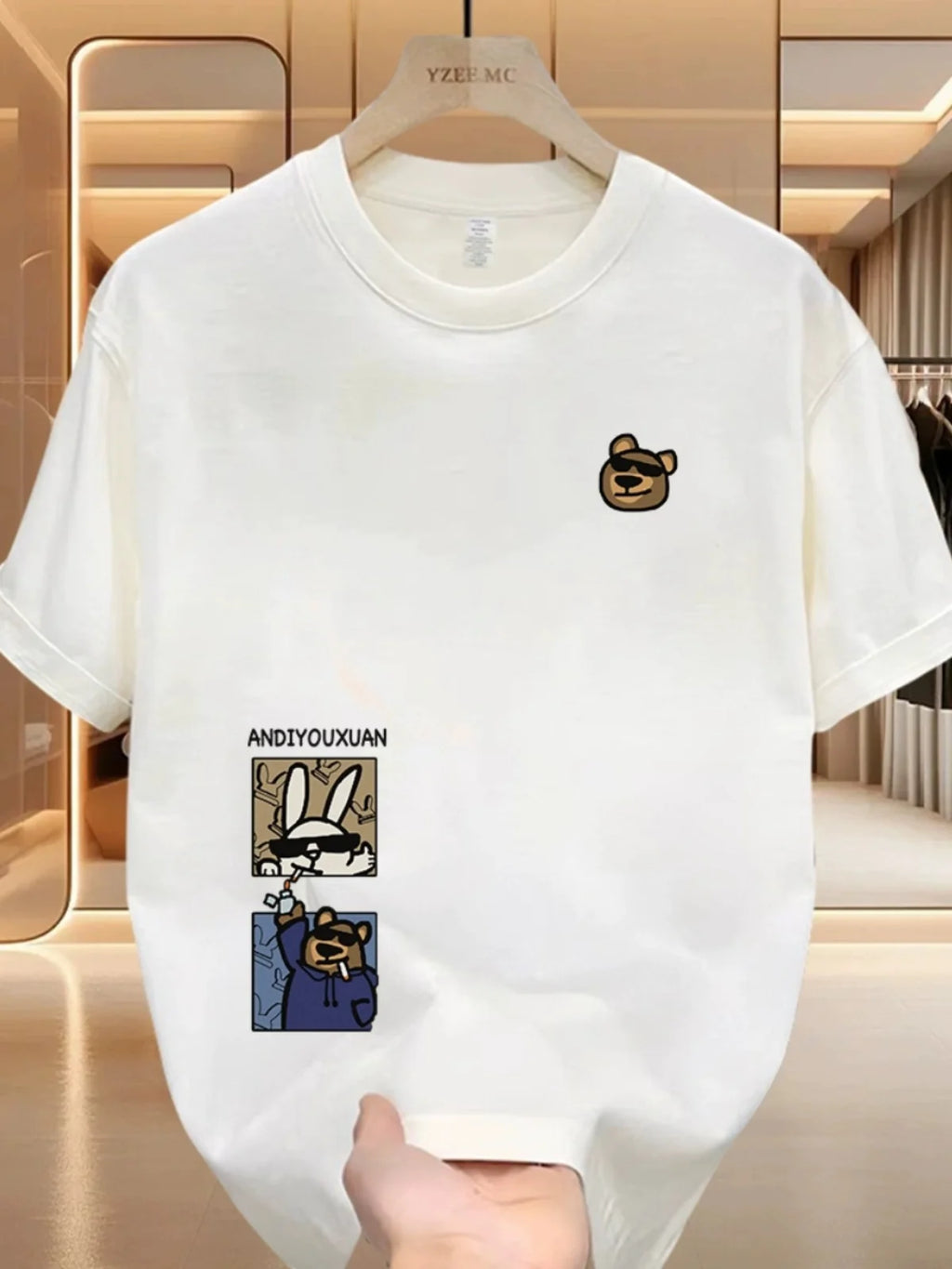 Fashion pattern T-shirt - 100% cotton, simple men's clothing with printed design. Trendy and versatile T-shirt.